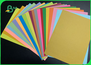 180gsm 210gsm Bề mặt tấm bìa cứng mịn đầy màu sắc để làm quà tặng DIY