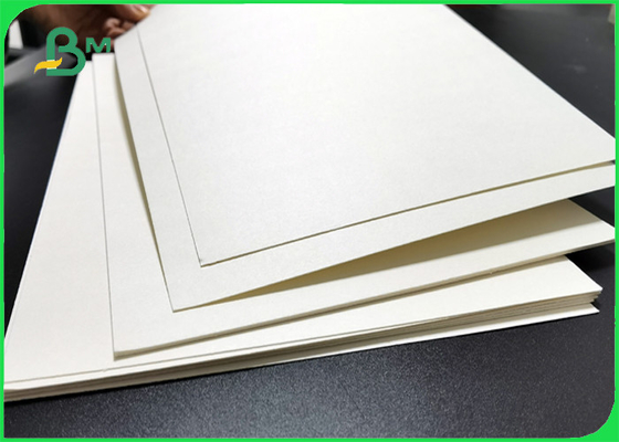 390gsm trắng Blotting board Tấm giấy lót không tráng phủ dày 0,7mm 400 * 580mm