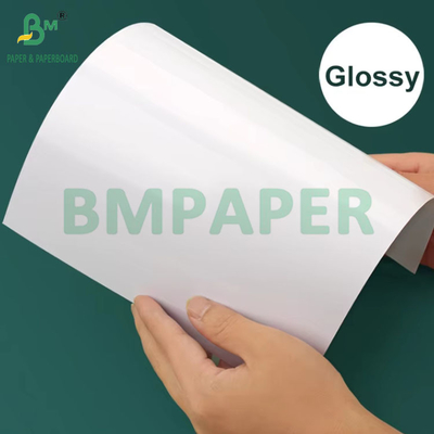 150gm in laser giấy phủ bóng hai mặt cho các tờ rơi 32 x 45cm