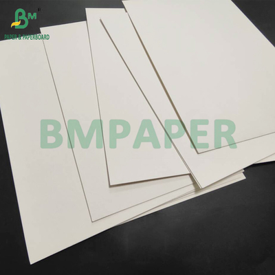 0.7MM Bảng giấy đệm cho đồ uống 420 x 620mm Nồng độ hấp thụ nước cao
