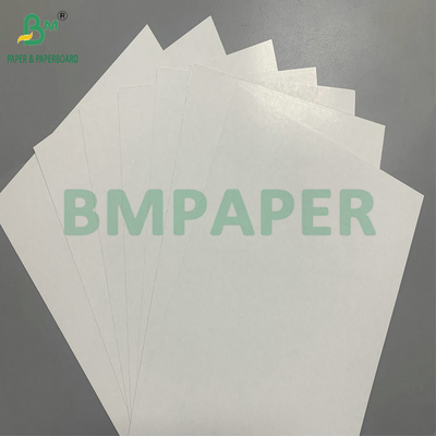 310g 320gsm Hai mặt giấy bài chơi bìa phủ màu trắng lõi đen lõi xanh