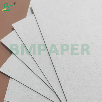 2mm 700 * 1000mm tái chế bột giấy cứng giấy màu xám cho hộp quà tặng