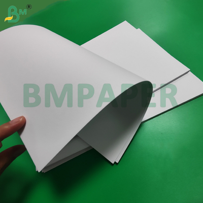 2 mặt không phủ SBS Solid Bleached Board For Garment Tags 400gm 450gm