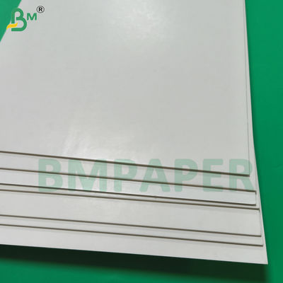 Bìa cứng trắng không axit 1500gsm, 75 x 100cm, tráng hai mặt