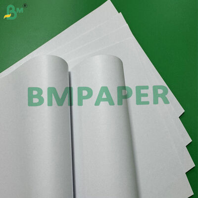 Bảng giấy Offset không phủ có độ bền bề mặt tuyệt vời 70g để sản xuất băng dán