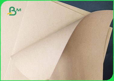 250 / 300 / 300gsm bề mặt mạnh mẽ gọn gàng Kraft giấy cuộn cho đóng gói