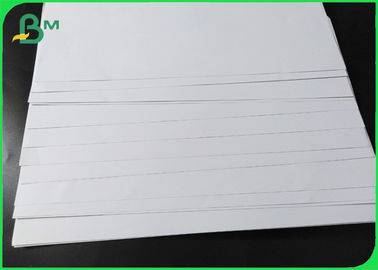 Tấm giấy không có lớp phủ 20lb Bond giấy cuộn trắng cao 110%