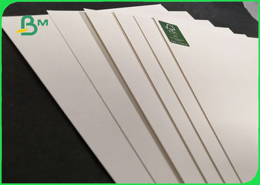 Thẻ giấy FBB được phủ cho bao bì vớ vô hình 350GSM 400GSM